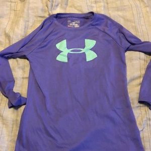 Youth Medium long sleeve under armour